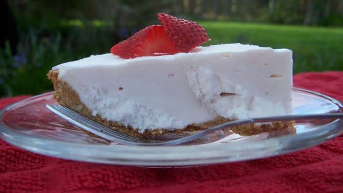 healthy dessert recipes - yogurt pie